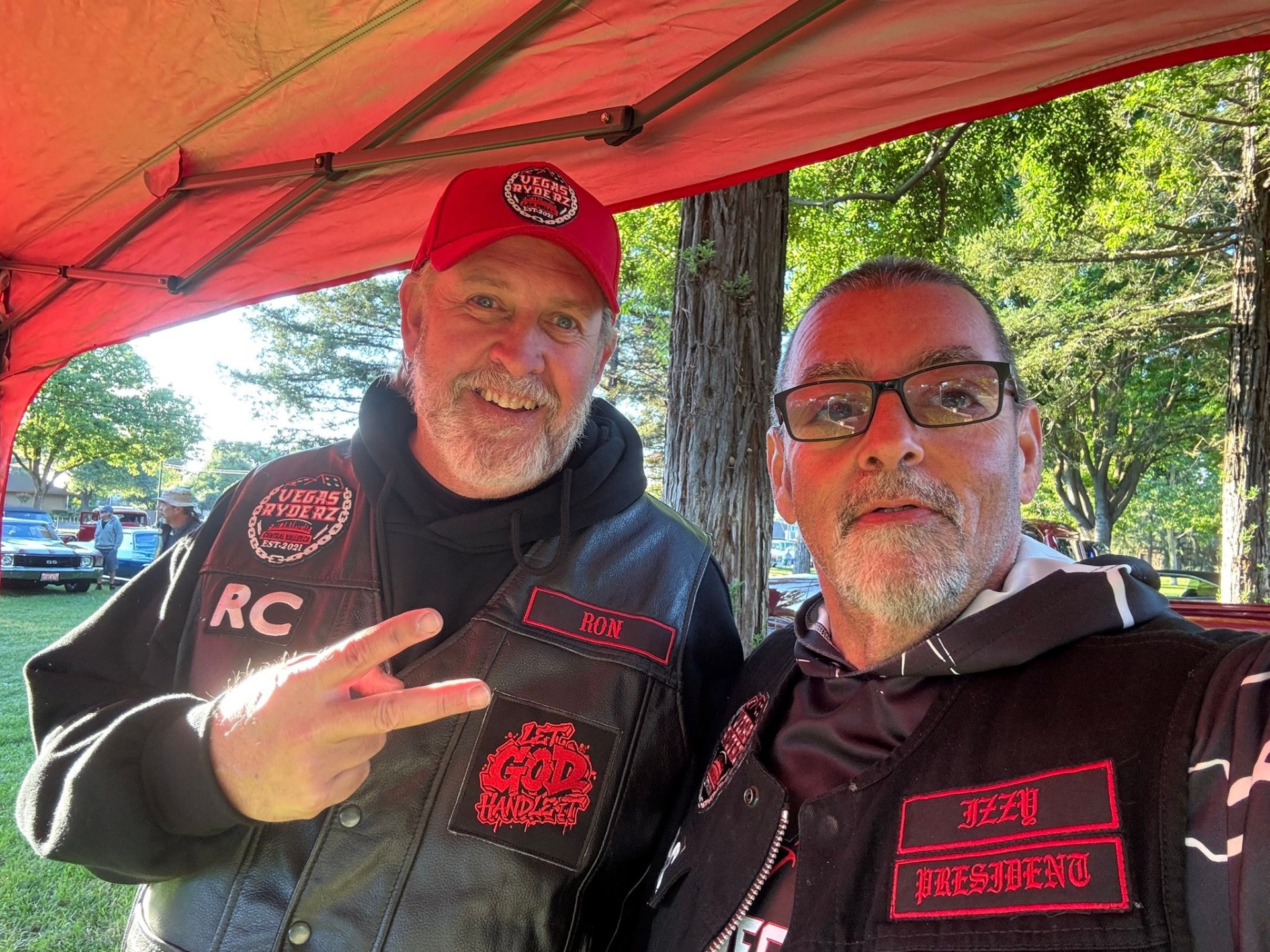Ron & Izzy, Tent Selfie